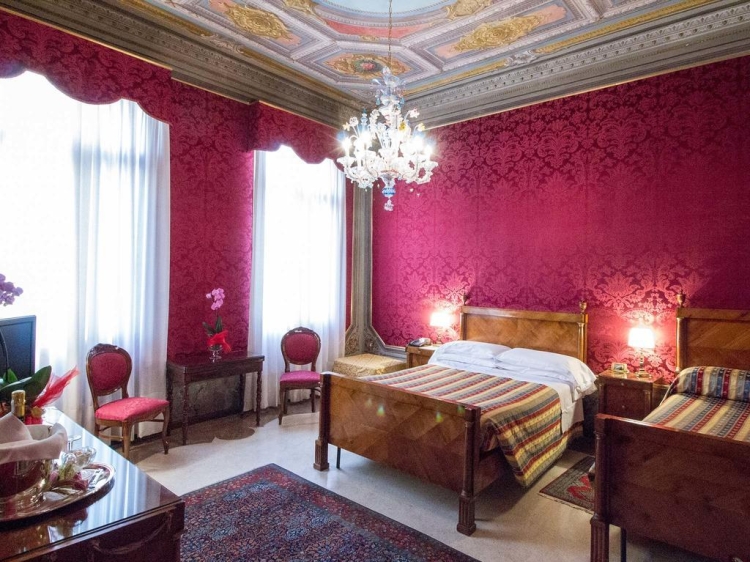 Palazzo Abadessa Venice Hotel romantic charming