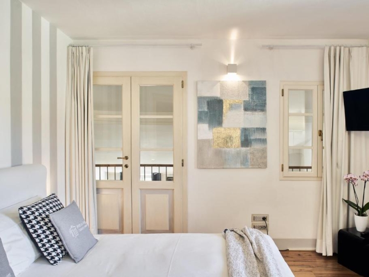 B&B Le Logge Luxury Rooms small hotel in Siena