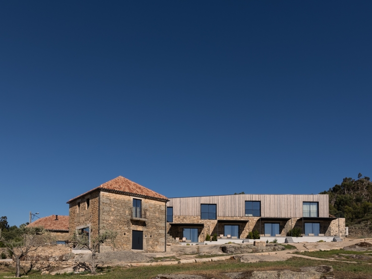 Bode Country House