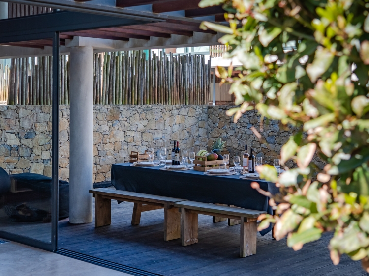 Charming Pink House Santa Cruz Secretplaces in Portugal 