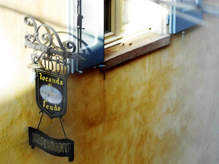 Hotel restaurant Locanda del  Feudo in Castelvetro di Modena best food and boutique hotel