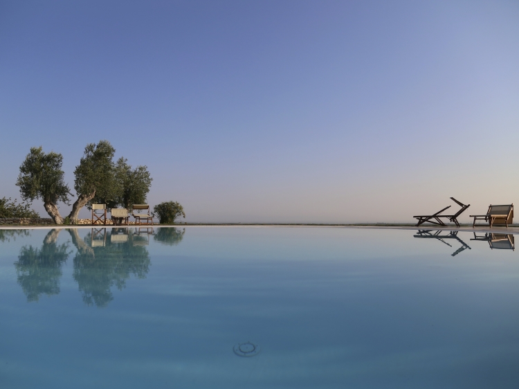 Pool Lama di Luna best boutique rural hotel in Puglia