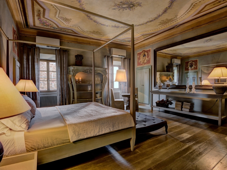 Villa Sassoloni tuscany boutique