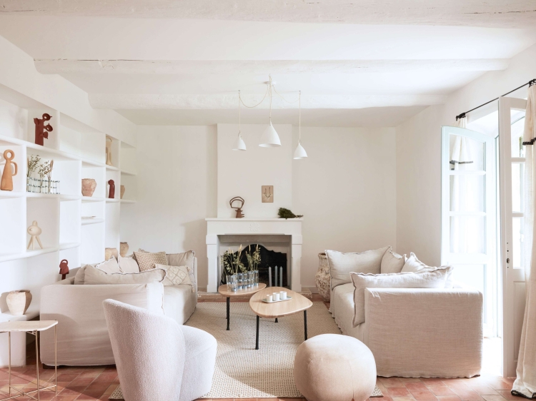 Bastide Le Mourre beautiful small charming hotel in provence