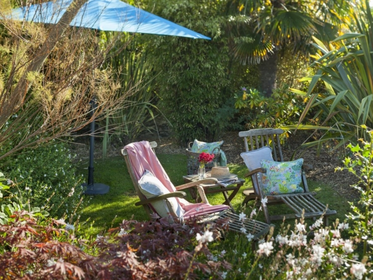 Hotel des Ormes Barneville-Carteret  Hotel boutique charming garden