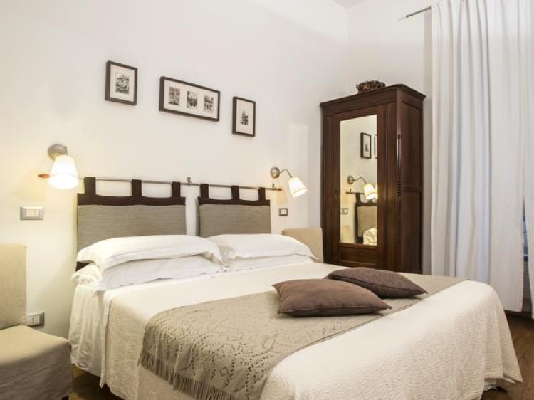 Arco de Lauro Hotel Rome low budget boutique beautiful