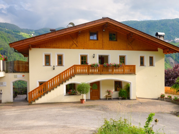 Alojamento nos Alpes Dolomitas tipico Prackfolerhof