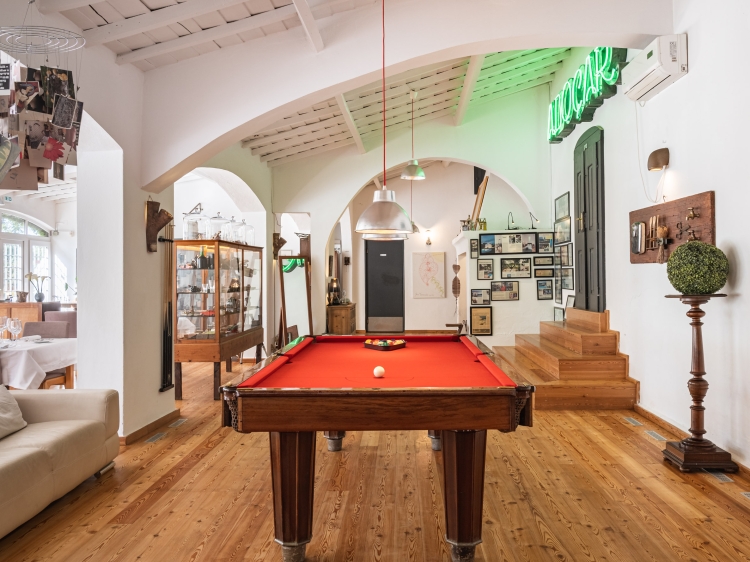 Home Duda's Billiards Bar