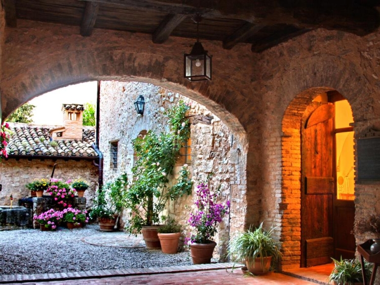 Villa della Genga Umbria Hotel boutique best romantic apartments to rent self-catering inn