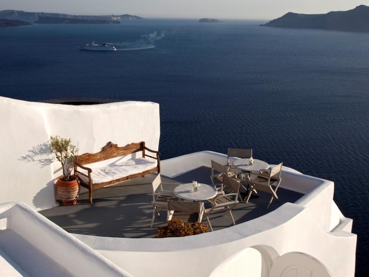 IKIES Traditional Houses santorini hotel boutique romantic