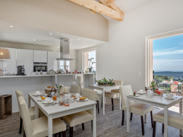 Histoires de Bastide Tourrettes sur Loup hotel b&b