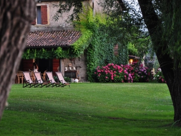 La Finestra Sul Fiume - Bed & Breakfast in Valeggio sul Mincio, Lago Garda & Lago Iseo