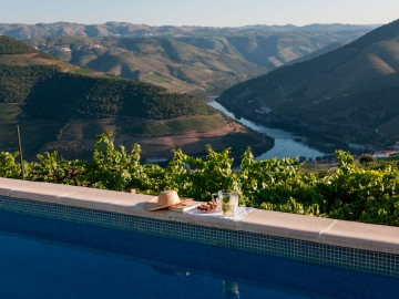 Casa de Casal de Loivos - Bed & Breakfast in Pinhão, Douro e Norte