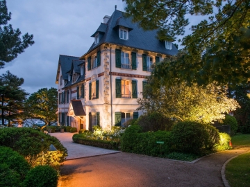 Villa Tri Men - Hotel Boutique in Sainte Marine, Bretanha