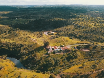 Quinta Marugo Retreats - Hotel Boutique in Serpa, Alentejo