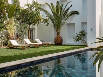 Casa Apollo Guesthouse Garden Pool Faro - Bed & Breakfast in Faro, Algarve