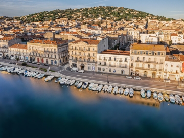 Le Grand Hotel Sète - Hotel Boutique in Sète, Languedoc-Roussillon