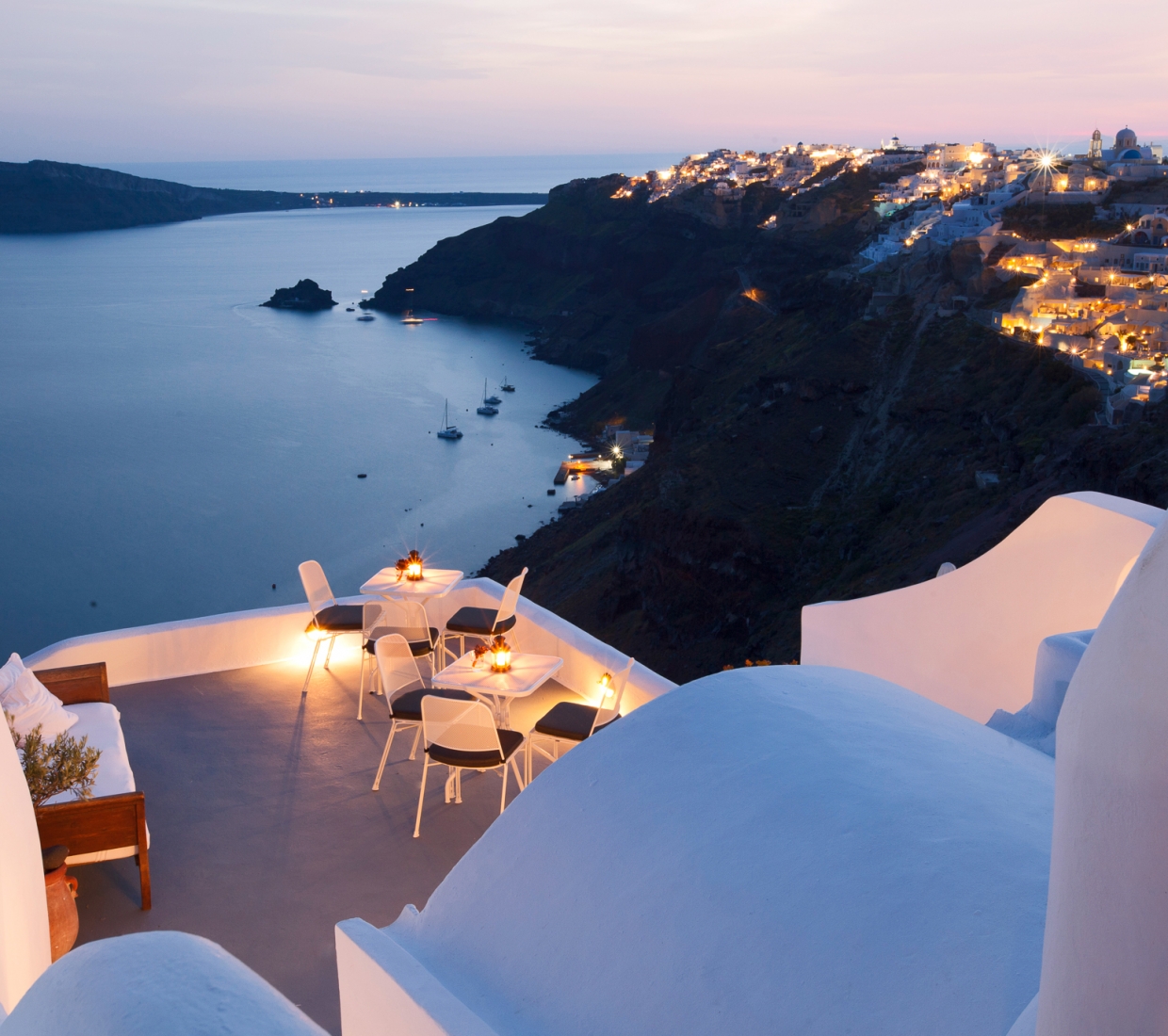 Seleção dos melhores e mais bonitos hotéis e casas de férias em Santorini