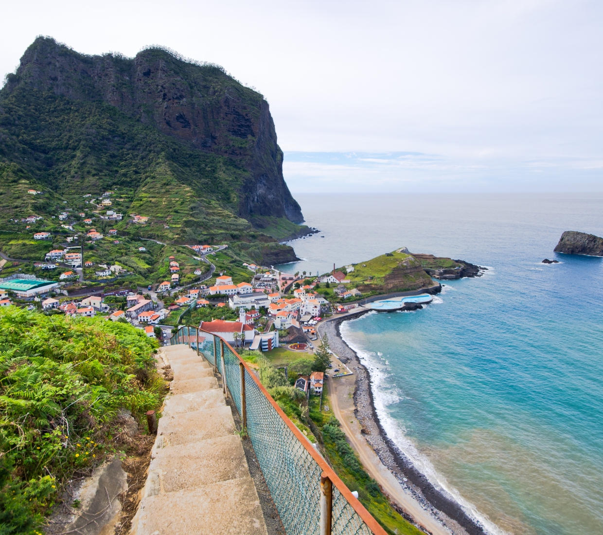 Seleção dos melhores e mais bonitos hotéis e casas de férias na Madeira