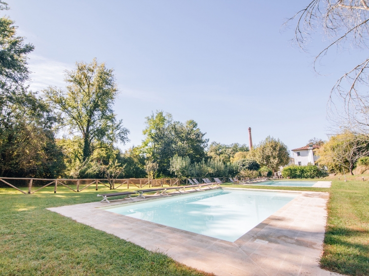 Pool view of Villa la Bianca